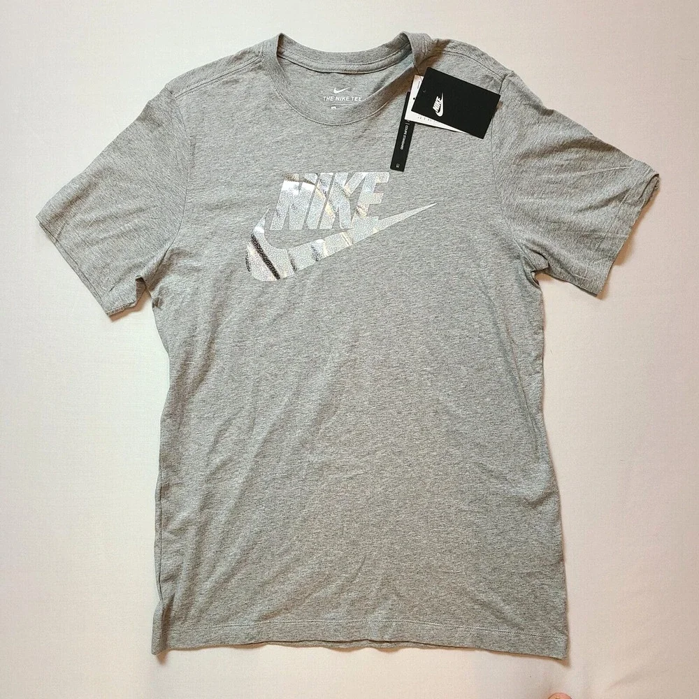 Nike Mens Medium Sportswear Reflective T-Shirt Dark Grey Heather Swosh - Picture 2 of 3